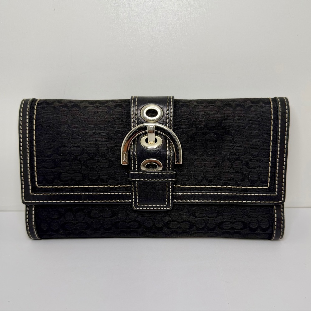 Coach Vintage Black Large Clutch Wallet